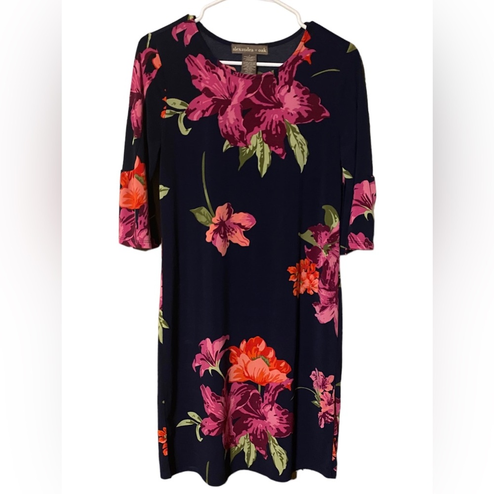 Alexandra + Oak Floral Shift Dress Women’s Size Small 3/4 Bell Sleeves Comfort